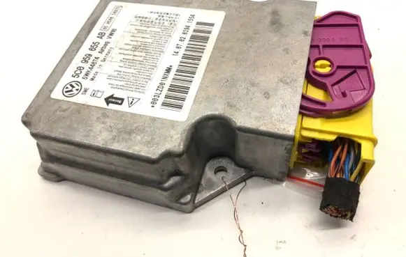 Volkswagen PASSAT B7 Airbag deployment crash/impact sensor 5C0959655AB