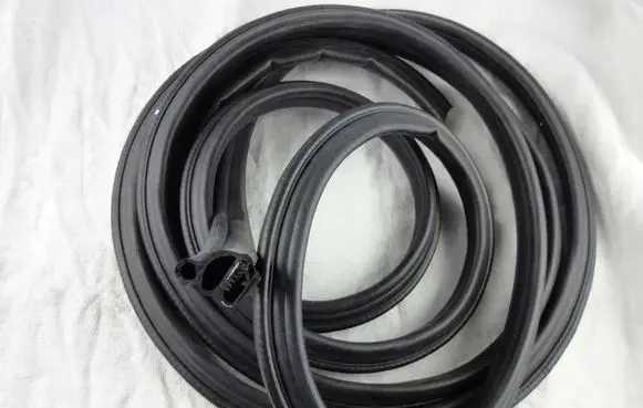 Mercedes-Benz Sprinter W901 W902 W903 W904 Sliding door rubber seal 