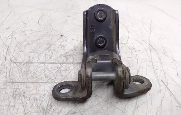 Honda Civic Rear door lower hinge