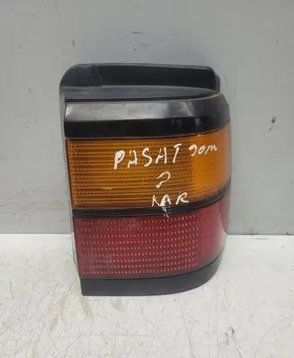 Volkswagen PASSAT B3 Rear/tail lights 333945257