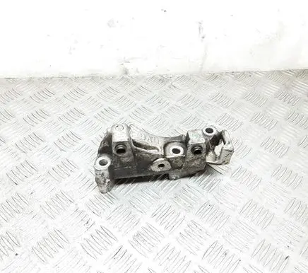 Citroen Berlingo Engine mounting bracket 9688615780