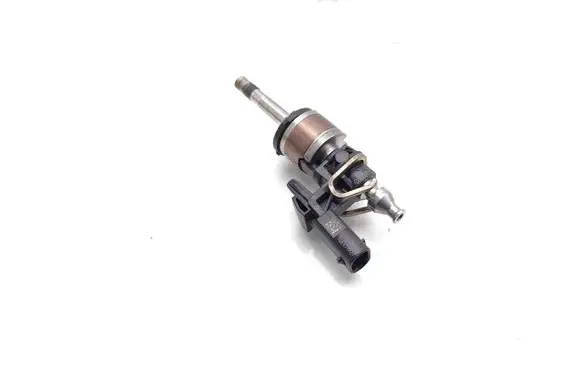 Audi A1 Fuel injector 05C036E
