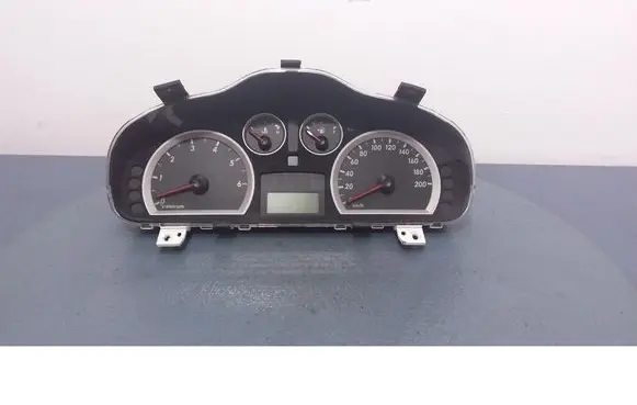 Hyundai Santa Fe Speedometer (instrument cluster) 2006-08700H