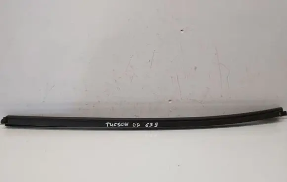 Hyundai Tucson TL Other rear door trim element 