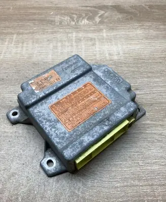 Mazda 323 F Airbag control unit/module B25E57K30 0321454