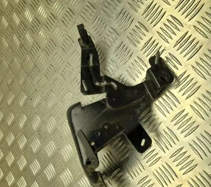Renault Twingo III EGR valve cooler bracket 926127499R