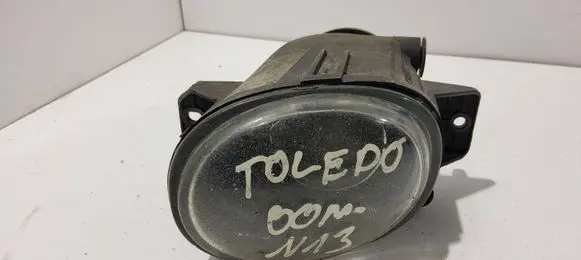 Seat Toledo II (1M) Front fog light 1M0941701A 67742835