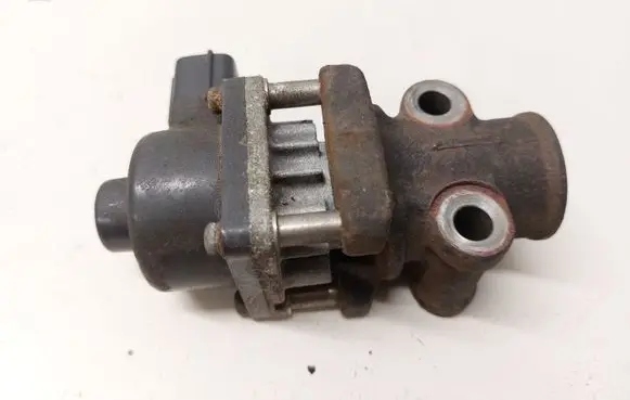 Subaru Impreza II EGR valve