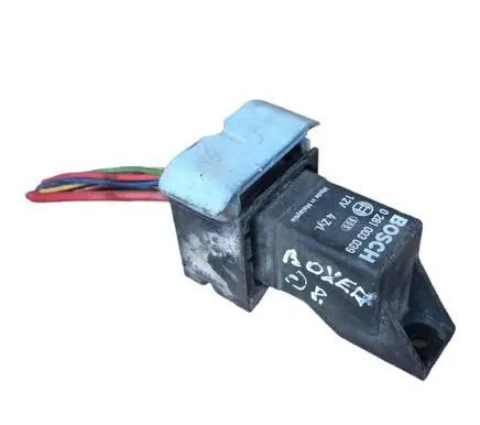 Peugeot Boxer Glow plug pre-heat relay 0281003039