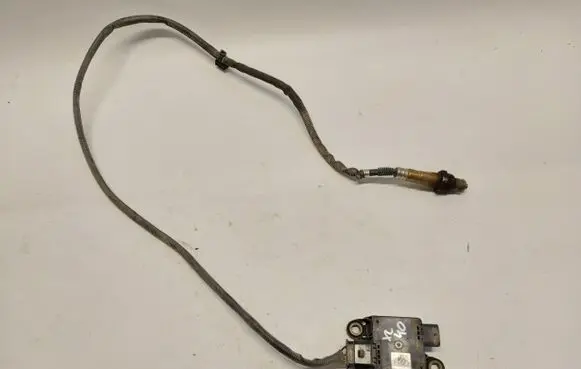 Volvo XC40 Lambda probe sensor 32203676JLK01