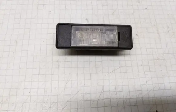 Nissan Primera Number plate light 9635678580