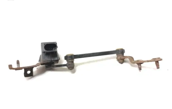 Volvo XC70 Headlight/headlamp level sensor 6G9N3C492AA