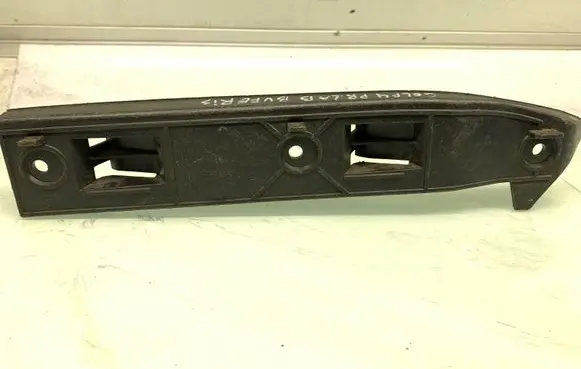 Volkswagen Golf IV Front bumper mounting bracket 1J0807184A