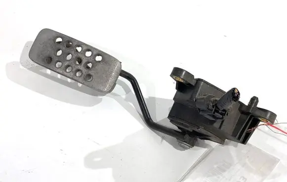 Nissan Note (E11) Accelerator throttle pedal 18002BC500