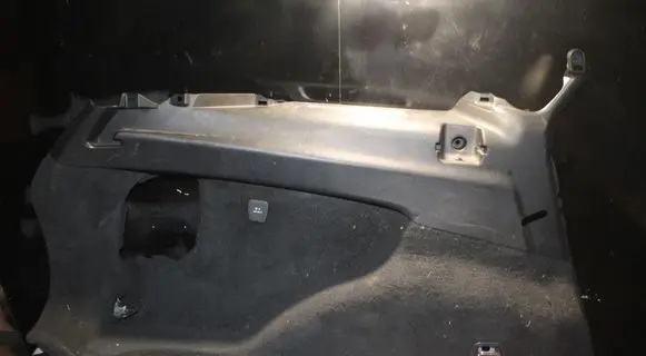 Volvo V60 Bottom trim 39804319