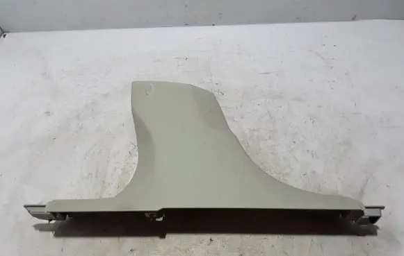 Volvo XC60 (B) pillar trim (bottom) 31426885