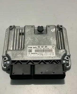 Volkswagen Golf VII Engine control unit/module 05E907309 0261S16449