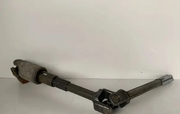 Steering wheel axle