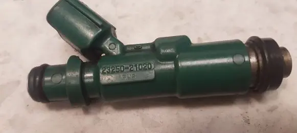 Toyota Prius (XW20) Fuel injector 2325021020