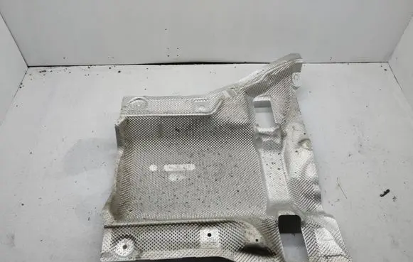 Mercedes-Benz C W205 Other engine bay part A2056828002