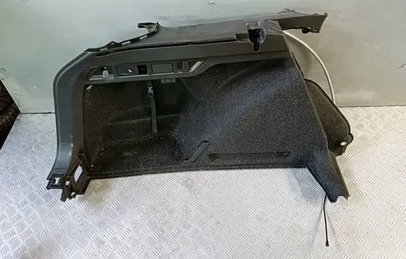 Skoda Octavia Mk4 Trunk/boot side trim panel 5E7867427A 1592020T