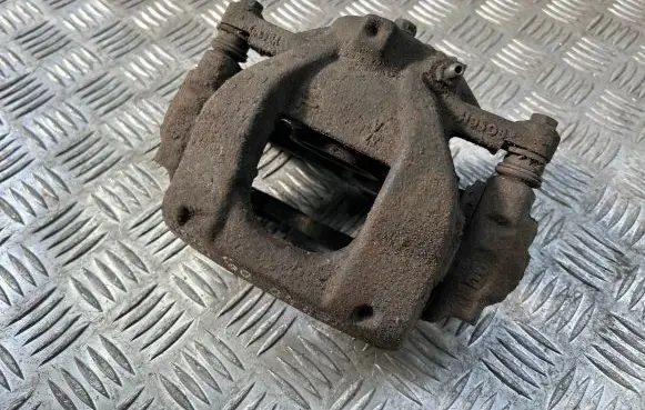 Toyota Verso Front brake caliper