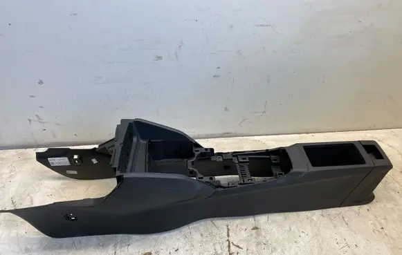Audi Q2 - Center console 81B863241B