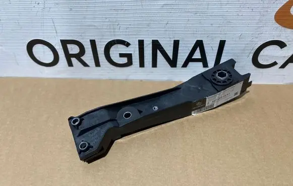 Mercedes-Benz GLE W167 Headlight/headlamp mounting bracket A1676201601