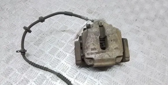 BMW 5 F10 F11 Front brake caliper 195P646