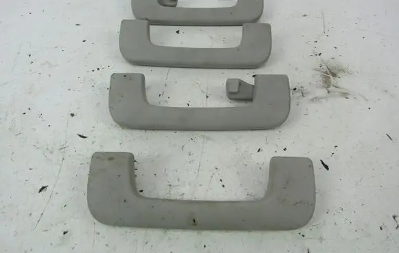 Audi A4 S4 B7 8E 8H Front interior roof grab handle 