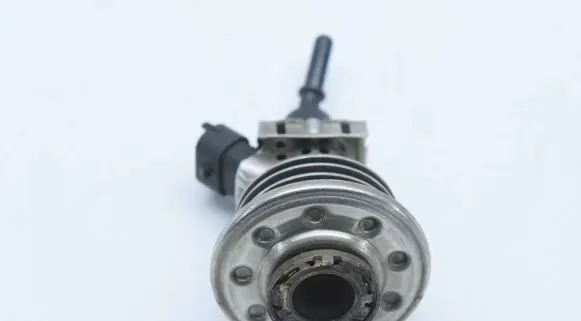 Mercedes-Benz E C207 W207 AdBlue injector A0004900713 EA0001 0001