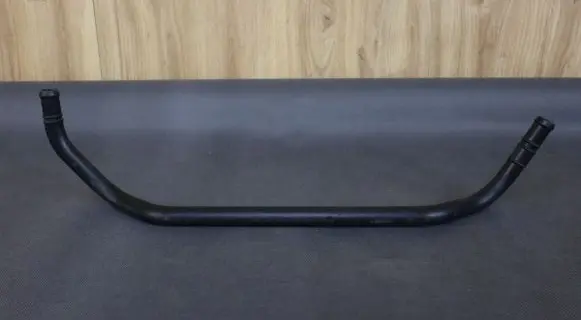 Mercedes-Benz CLS C219 Engine coolant pipe/hose
