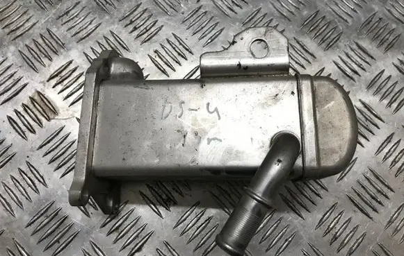 Citroen DS4 EGR valve cooler MM111BL V29004027