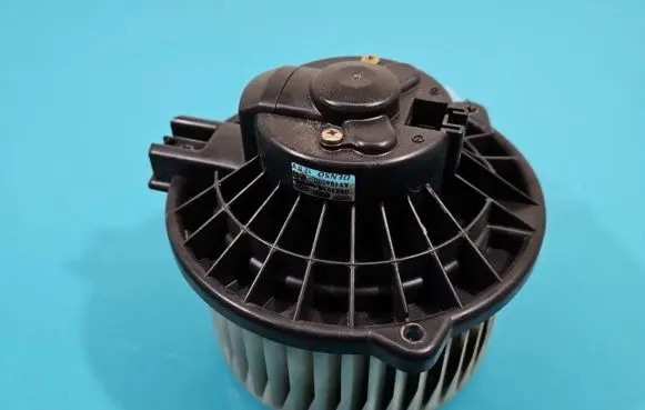 Heater fan/blower