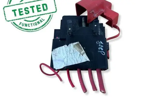 Jeep Grand Cherokee Fuse 6509616AA 68223704AA