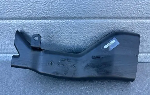 Nissan Terrano Cabin air duct channel 278320F001