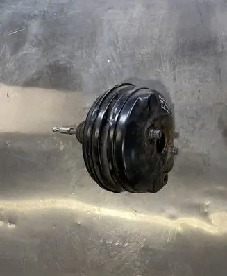 Audi A6 S6 C6 4F Brake booster 4F0612105