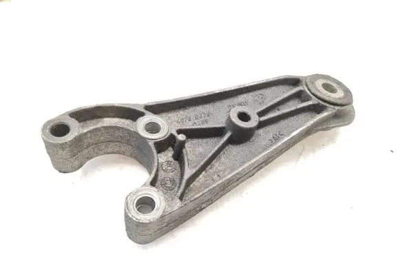 Fiat Bravo Engine mounting bracket 46789378