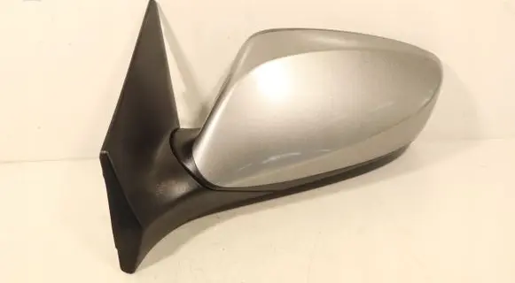 Hyundai Elantra Front door electric wing mirror E4023404