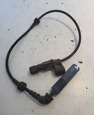 BMW X5 E53 ABS brake wheel speed sensor 6752682