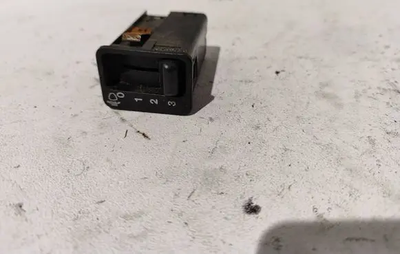 Honda Civic Headlight level height control switch 01645