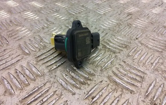 BMW 1 E82 E88 Air pressure sensor 7593624