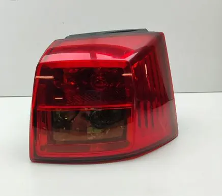 Peugeot 4007 Rear/tail lights 22087919