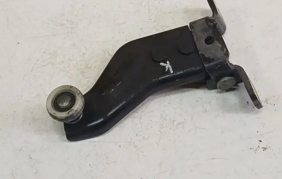 Ford Grand C-MAX Sliding door trim 