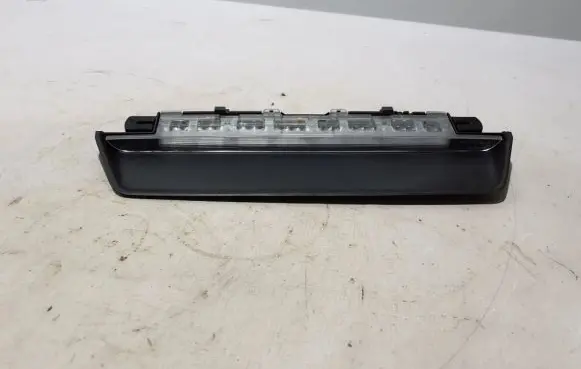 BMW 6 G32 Gran Turismo Third/center stoplight 7404558