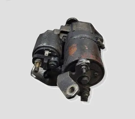 Volkswagen Golf V Starter motor
