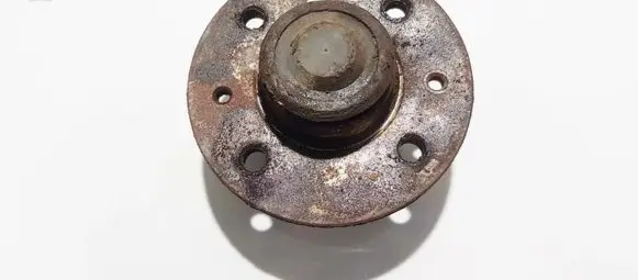 Renault Megane I Rear wheel hub