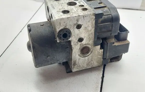Alfa Romeo 156 ABS Pump 46513088 0273004261