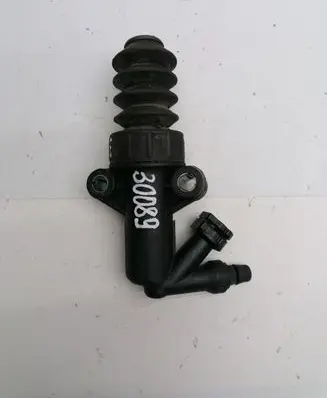 Mazda 3 I Clutch master cylinder 3M517A508AC