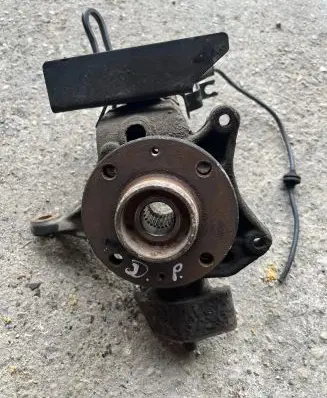 Citroen C5 Front wheel hub spindle knuckle